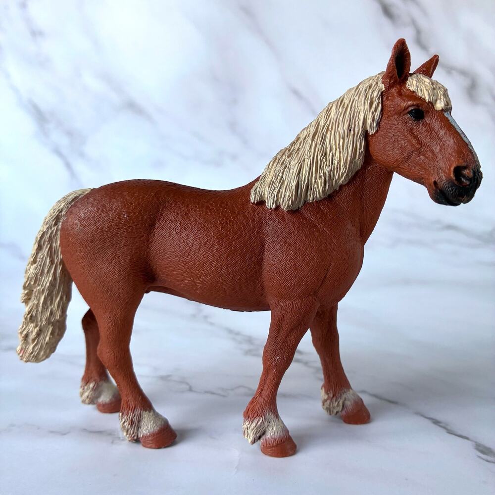 Schleich Belgian Draft Horse 13941 Farm World Figure Chestnut 5.5"